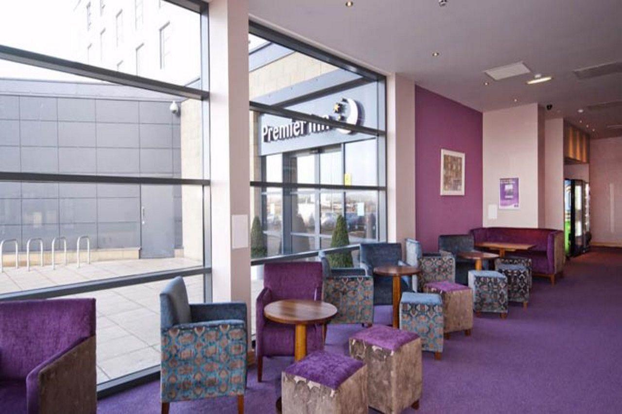 Premier Inn Edinburgh Park Экстерьер фото