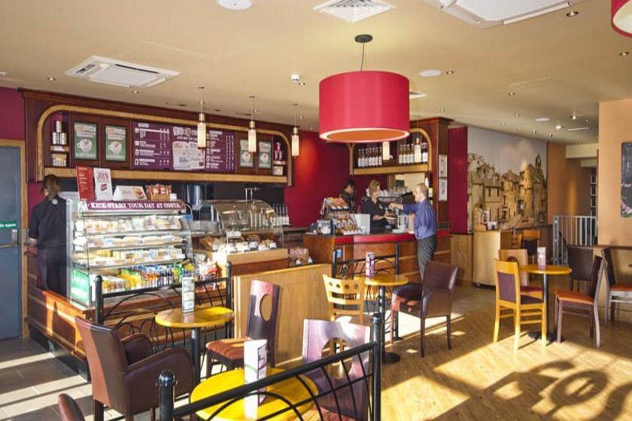 Premier Inn Edinburgh Park Экстерьер фото